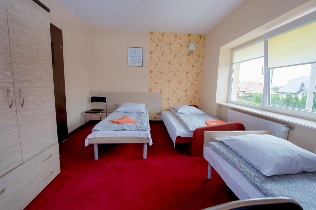Hotelik Jankowski Raszyn Exterior photo